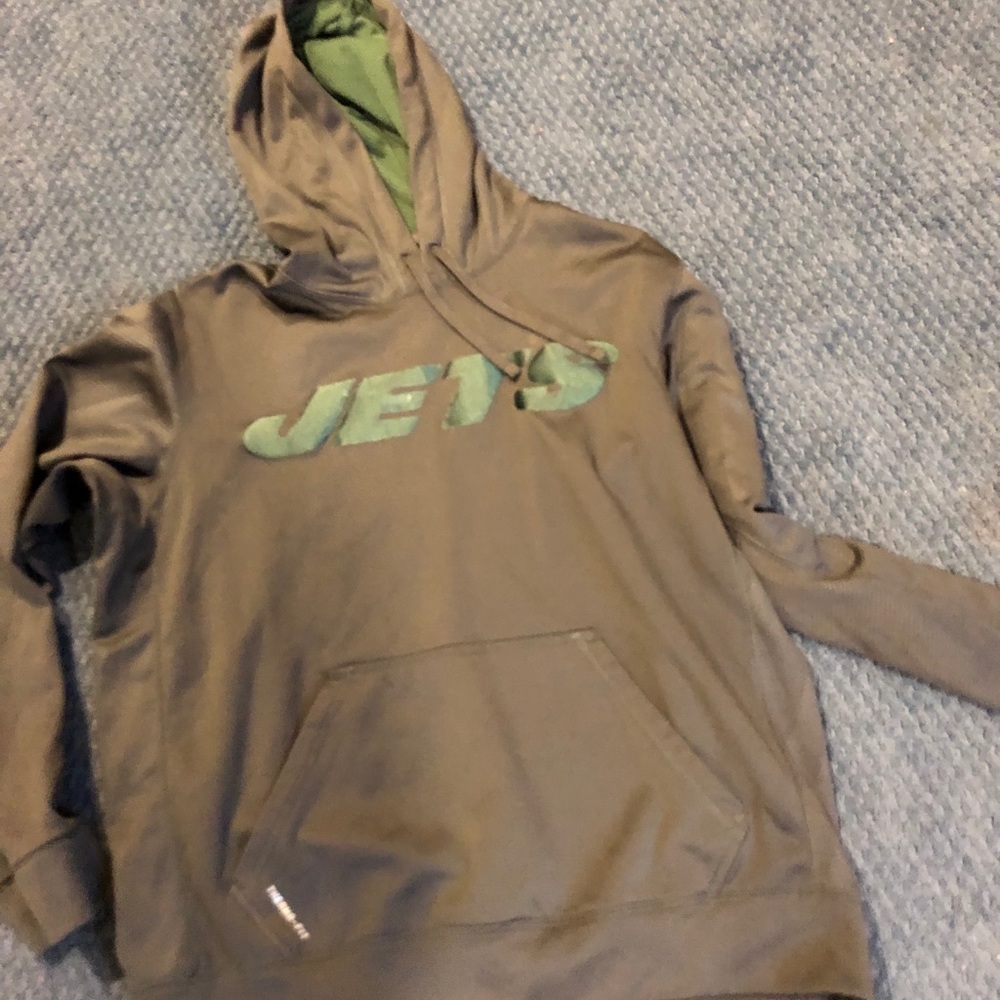 Jet sweater